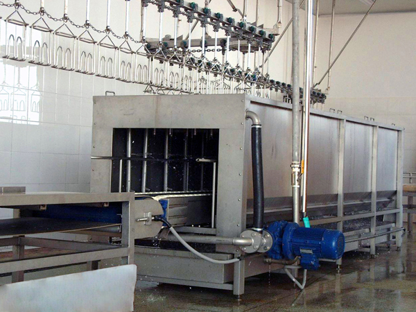 Cage cleaning machine